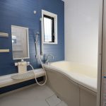 １階浴室 (風呂)