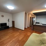 １階ＬＤＫ　18.3帖 (居間)
