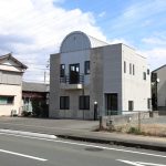 一棟売事務所　駐車場４台分あります(外観)