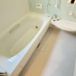 1階追い焚き機能付　浴室暖房乾燥機付 (風呂)