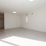 2階洋室　奥にWICがあります