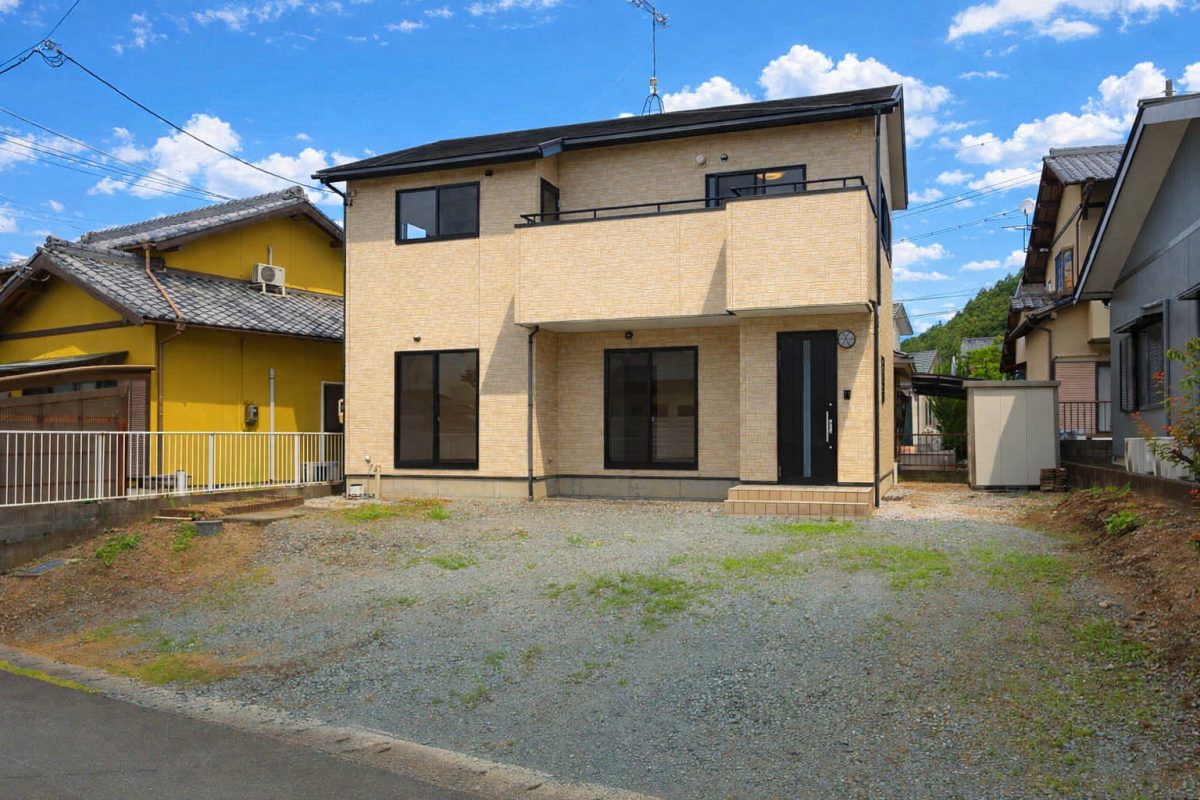 静岡県天竜区山東の中古住宅（リフォーム済）